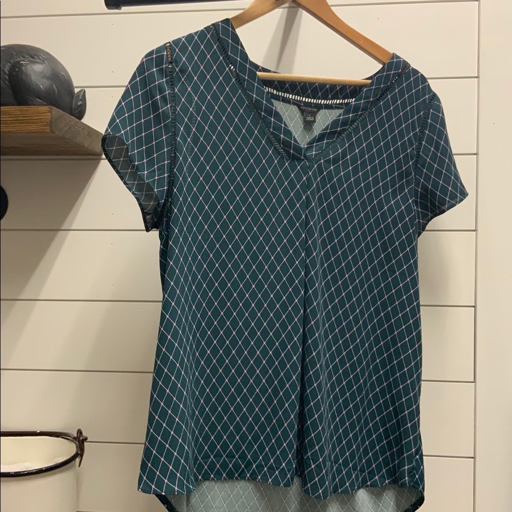 Ann Taylor L Top